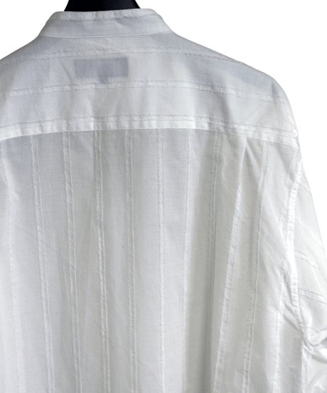 ys Yuji SUGENO (イース ユウジ スゲノ)  210830404-WHITE / Cut fringe striped over collarless shirt