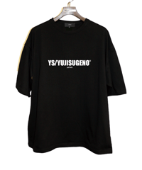 ys Yuji SUGENO (イース ユウジ スゲノ)  220710102-BLACK / ys MARK BIG-Tee