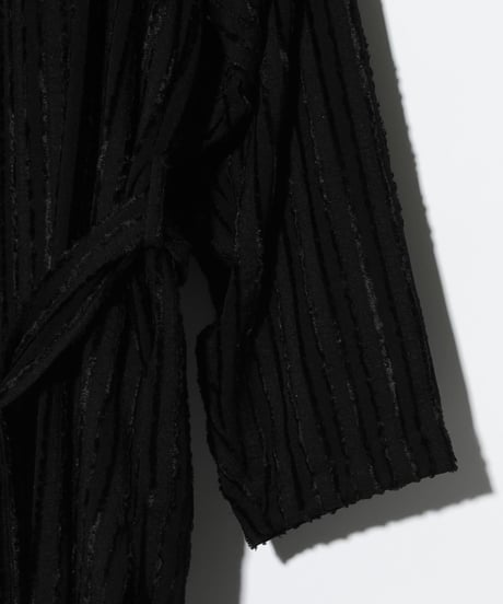 ys Yuji SUGENO (イース ユウジ スゲノ)  220230301 / Cut Jacquard Striped Long Shirt Gown-BLACK