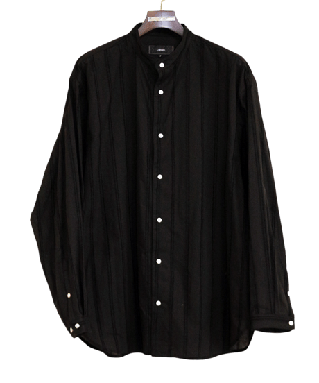 ys Yuji SUGENO (イース ユウジ スゲノ)  210830404-BLACK / Cut fringe striped over collarless shirt