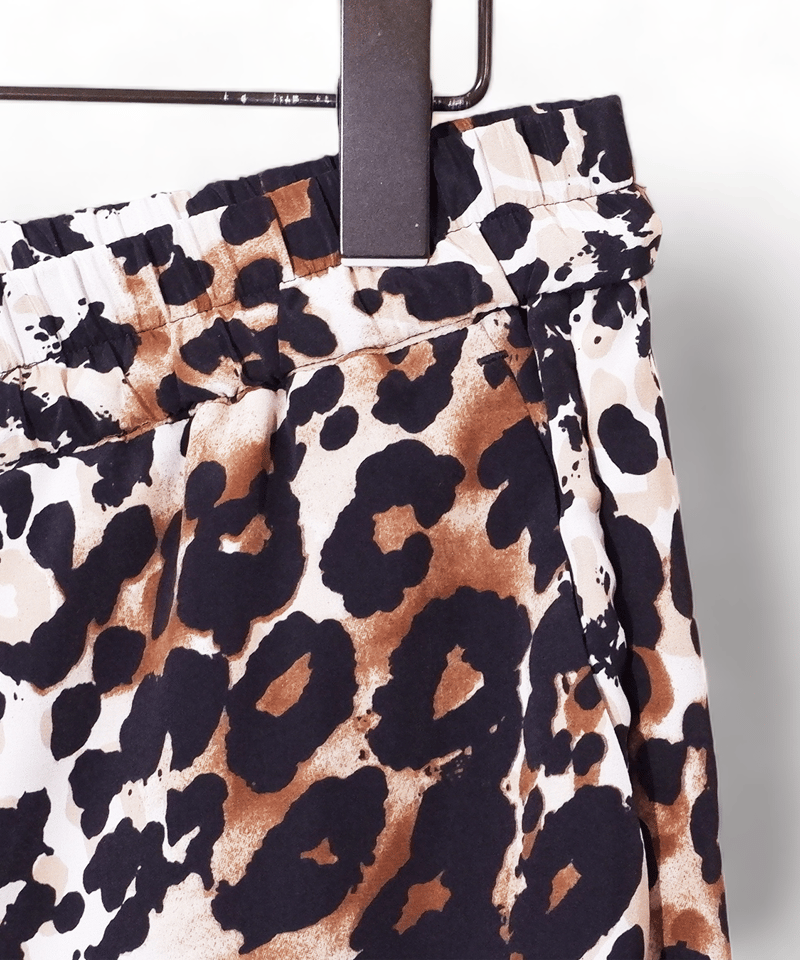 ADULT YUJISUGENO 520130501-LEOPARD / Leopard pa