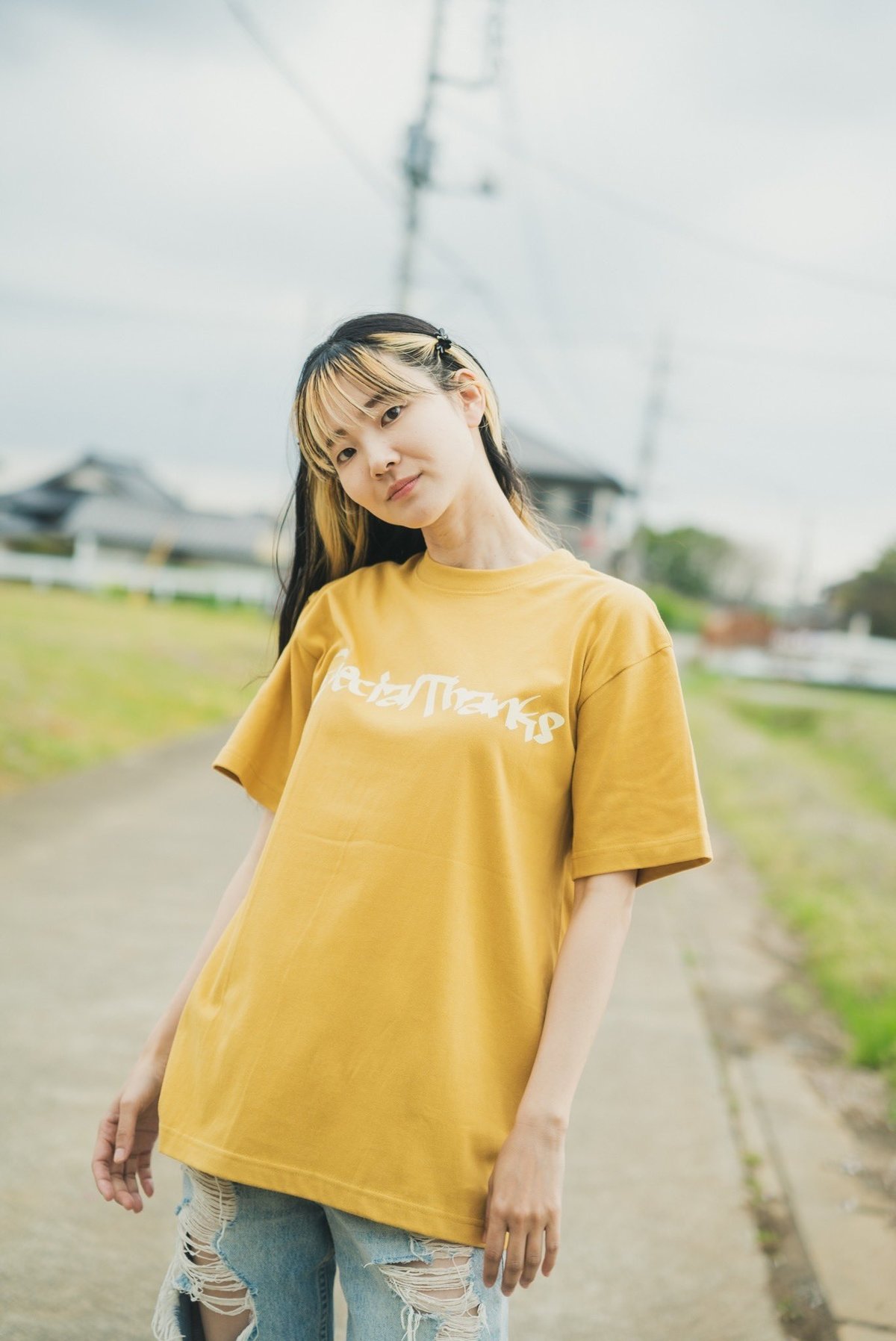 Y2K ロゴTシャツ | SpecialThanks official store