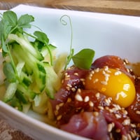 鯉のユッケ