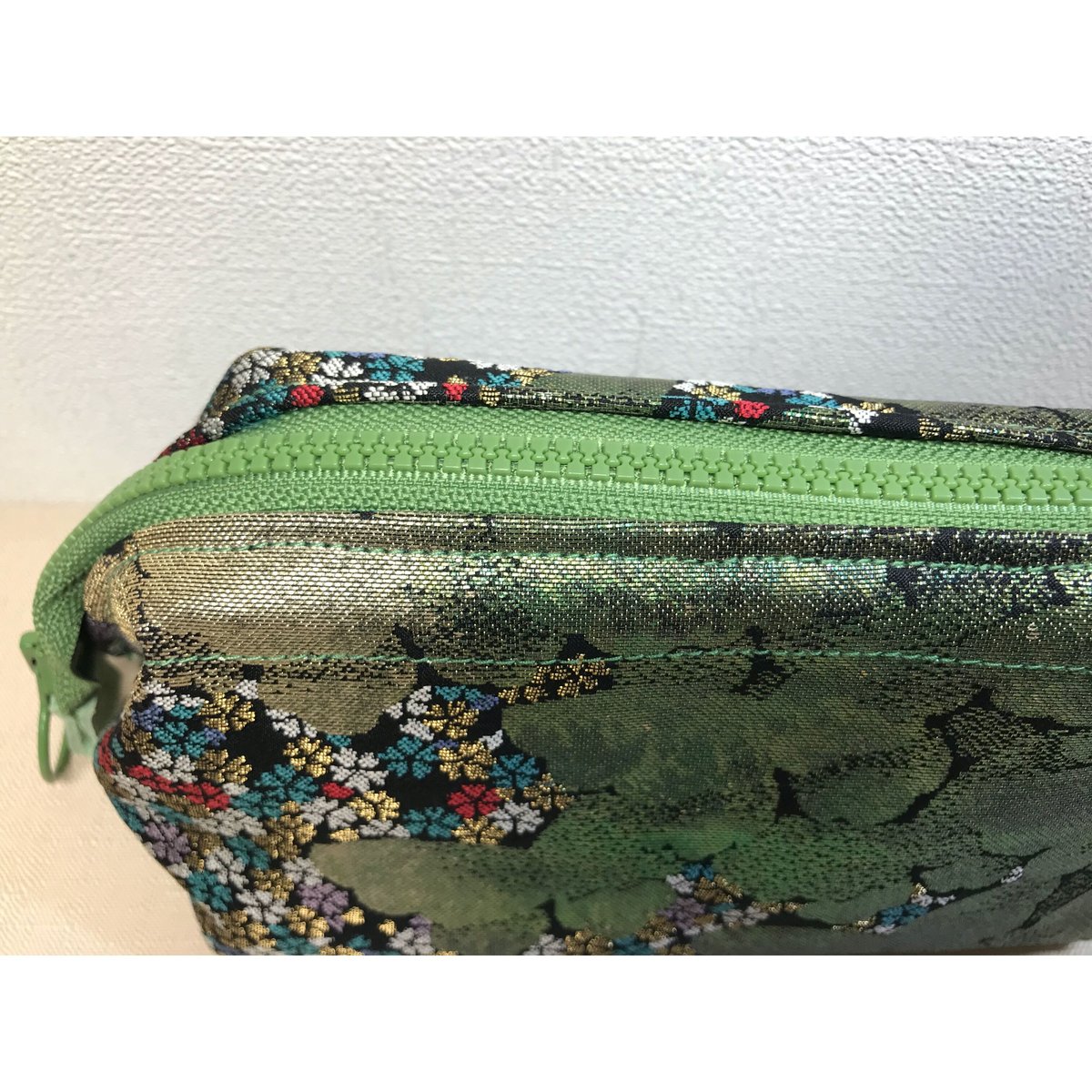 floow♡グリーンメリーボンボンのワイヤーポーチとルミちゃんのサコッシュ 人気急上昇中！ 『HELLO! TSUKKY』の限定カプセルトイが登場