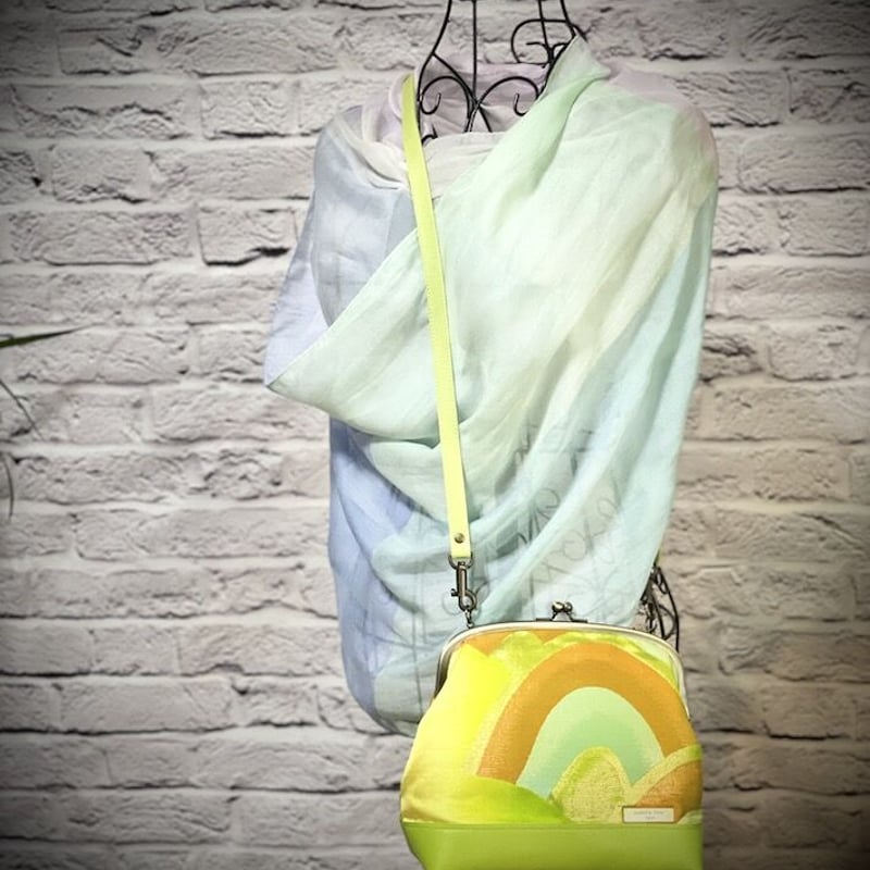 がま口ショルダーバッグ20cm／clasp shoulder bag／ライト