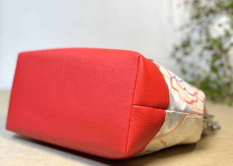 がま口ショルダーバッグ20cm／ピンク系の花模様／Clasp Shoulder Bag (20 cm Frame Type)