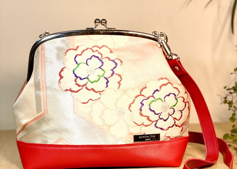がま口ショルダーバッグ20cm／ピンク系の花模様／Clasp Shoulder Bag (20 cm Frame Type)