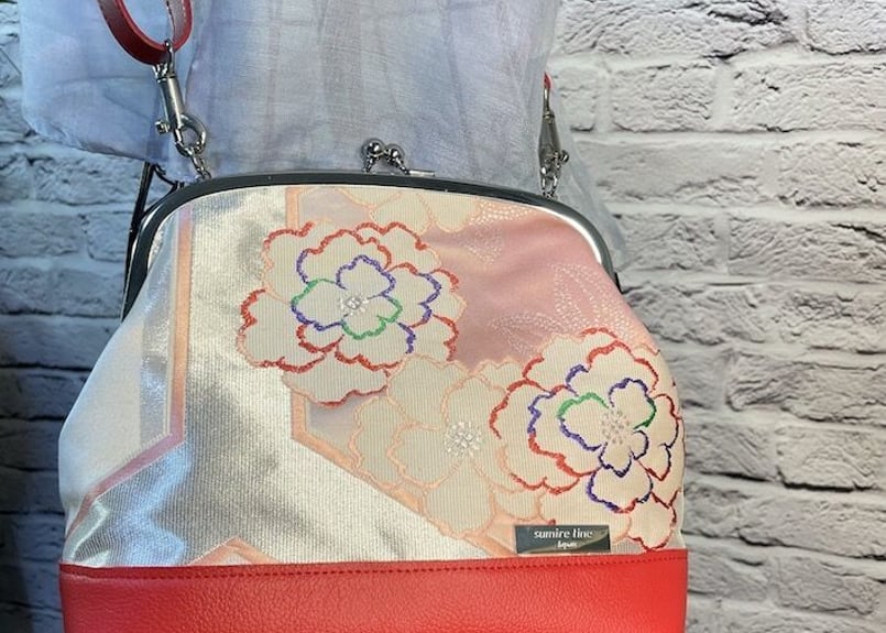 がま口ショルダーバッグ20cm／ピンク系の花模様／Clasp Shoulder Bag