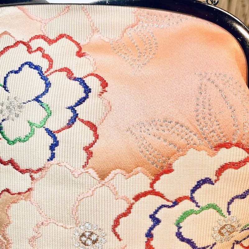 ⬛️花の刺繍生地ハンドメイド用バッグのバックル、肩ひも、マフラーの