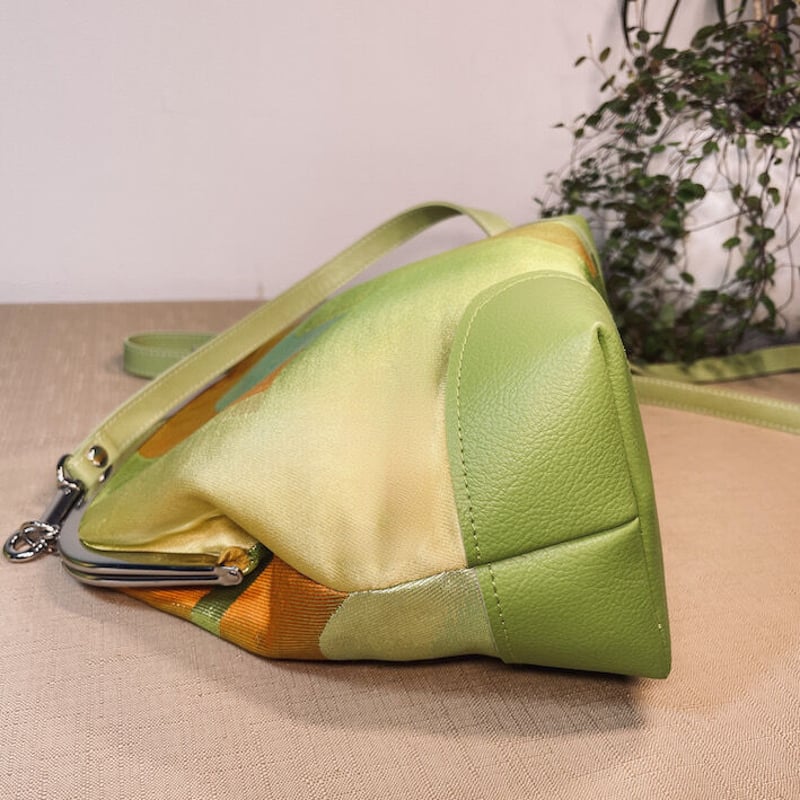 がま口ショルダーバッグ20cm/clasp shoulder bag/ライト がま口ショルダーバッグ20cm/clasp shoulder bag/ライト
