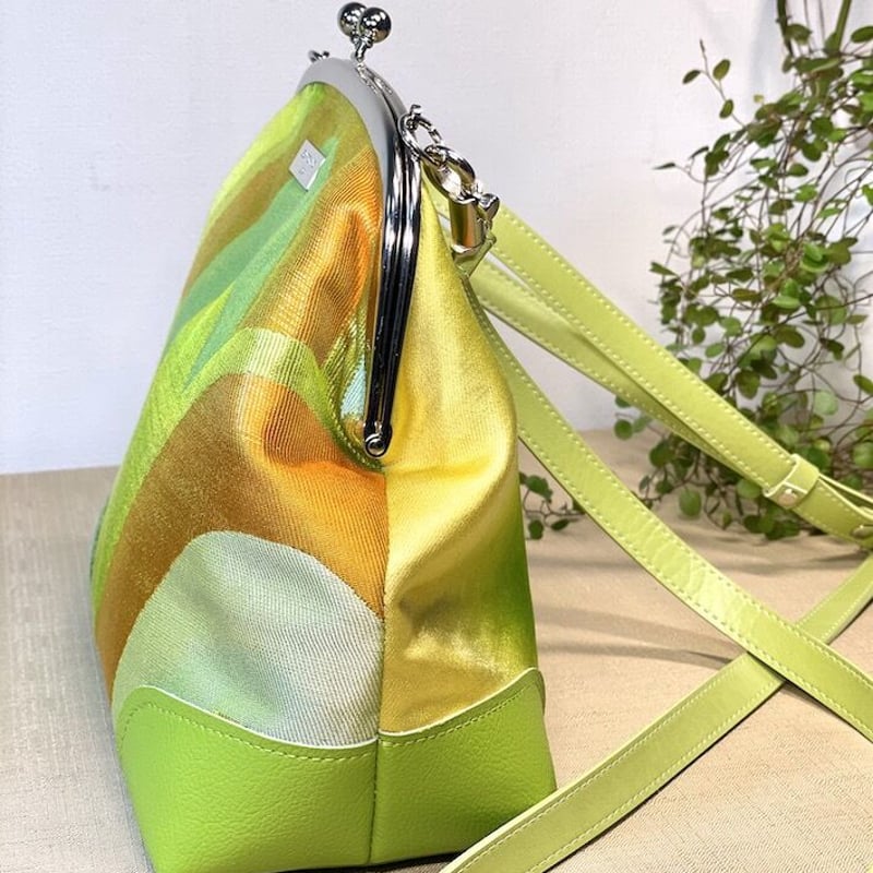 がま口ショルダーバッグ20cm/clasp shoulder bag／ライト