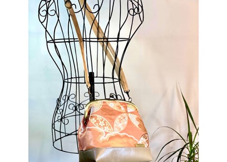 がま口ショルダーバッグ 20cm／オレンジの七宝柄／Clasp Shoulder Bag (20 cm Frame Type)