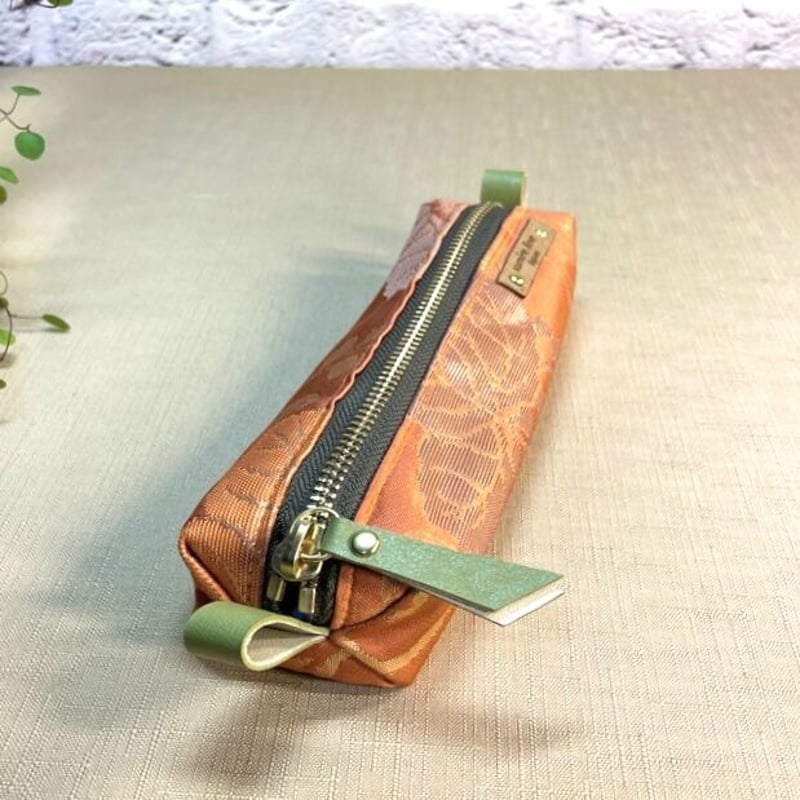 ペンケース型キャラメルポーチ／pencil case／オレンジと