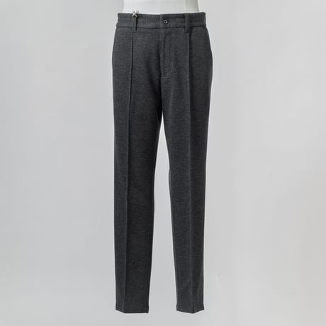 ■ TRATTO トラット ゴルフ ピンタック テーパード イージーパンツ □ TRATTO トラット ゴルフ ピンタック テーパード イージーパンツ