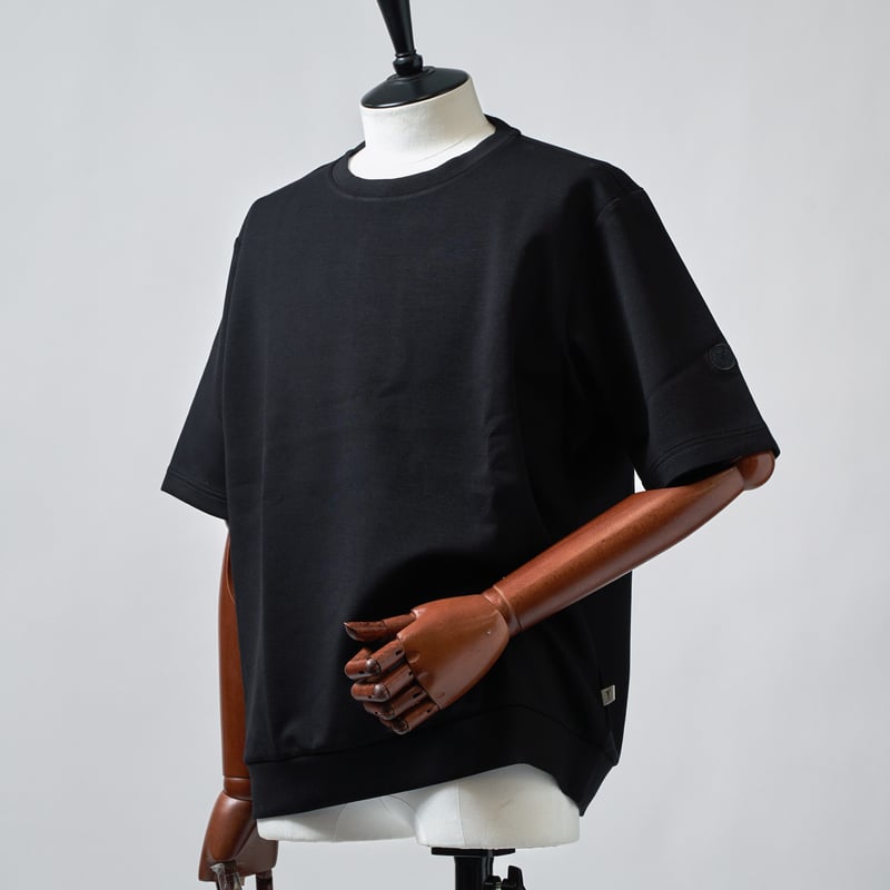 TRATTO [ 31-2252840 ] ﾒｲｽﾄﾚｯﾁﾀﾞﾝﾎﾞｰﾙ【裾切替半袖Tｼｬﾂ】