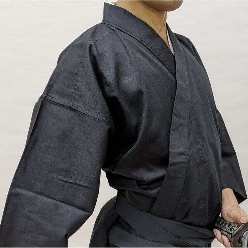 セット購入して頂ける方を希望】居合刀、木刀、道着、その他備品 セット購入して頂ける方を希望】居合刀、木刀、道着、その他備品