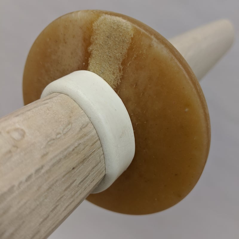 一刀流木刀 革鍔付き Itto-ryu Bokuto with leather tsuba |