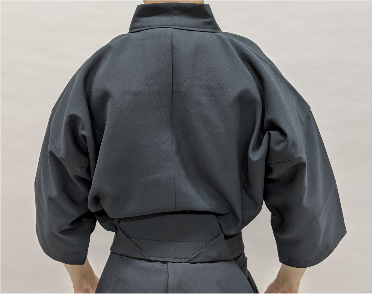 櫻屋印 居合道着 黒／白ポプリン Iaido-Gi Poplin Black/White |