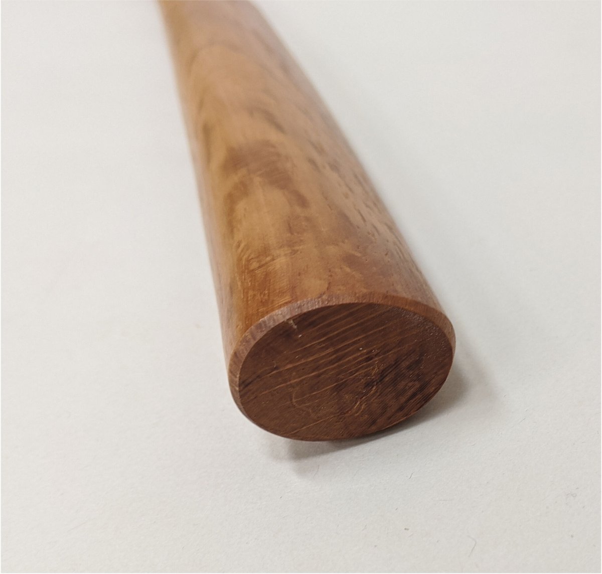 赤樫中木刀 鍔、鞘付 Children's Bokuto (Red oak) with Ts
