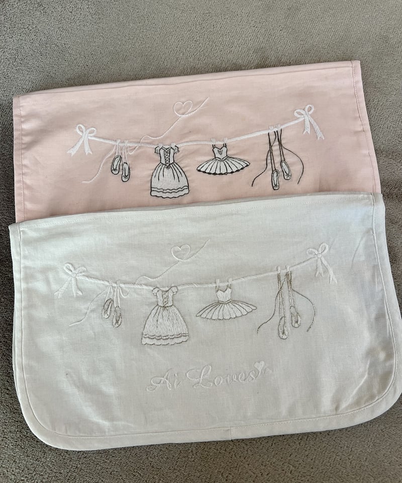 ファスナー付き刺繍ポーチ(L) | Ai Loves ファスナー付き刺繍ポーチ(L) | Ai Loves