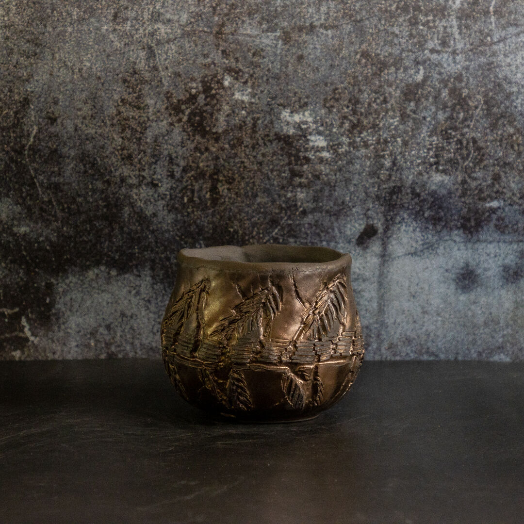 川澄 智一 作品【Rock Bark -leaf-】4号 笠間焼 植木鉢 KS-20 |