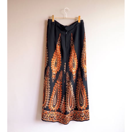 70s abstract embroidered maxi skirt
