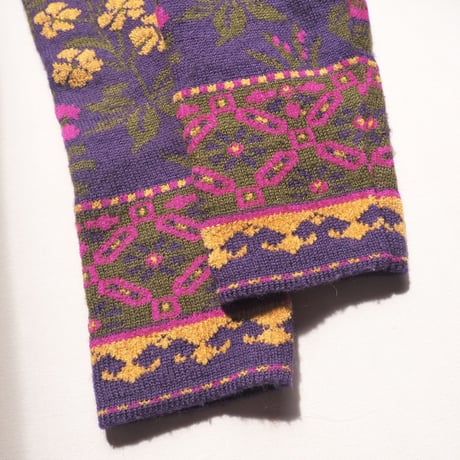 "Michelle Stuart" floral pattern sweater