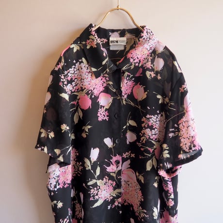 "I.N.STUDIO" black sheer floral s/s blouse