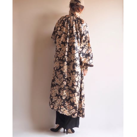 "MARK OF SYDNEY" floral satin midi dress