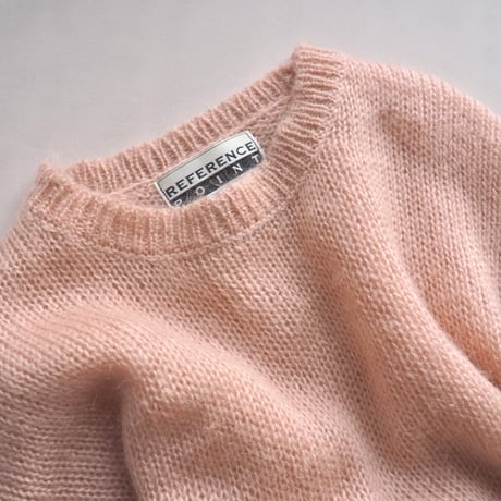 "REFERENCE POINT" cropped mohair sweater (dusty pink)