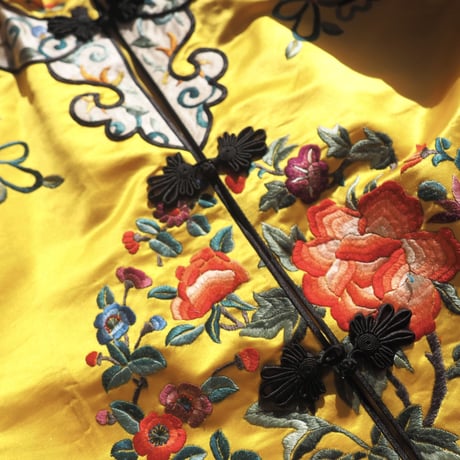 60〜70s chinese floral embroidered robe