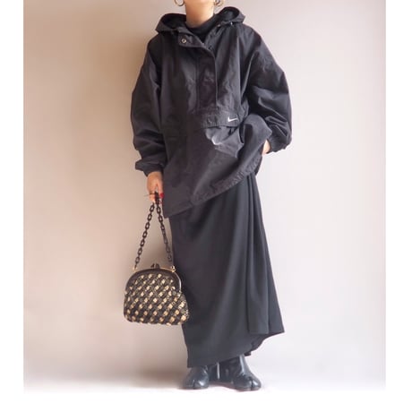 60〜70s dark brown chain × velvet bag