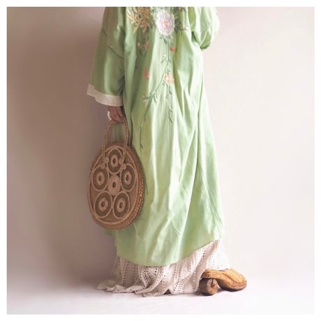 30〜40s floral embroidered robe