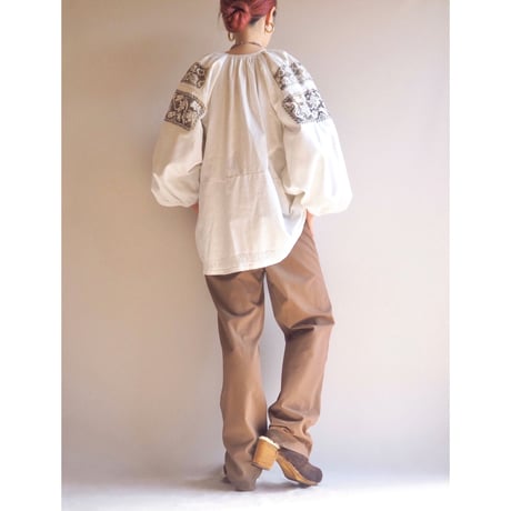 vintage ukrainian embroidered blouse