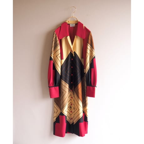 70s geometric design midi dress