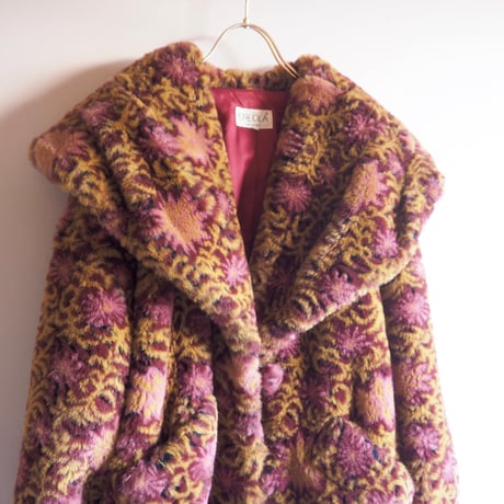 "CREOLA" big collar floral faux fur jacket