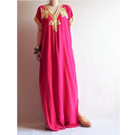 vintage embroidered kaftan maxi dress