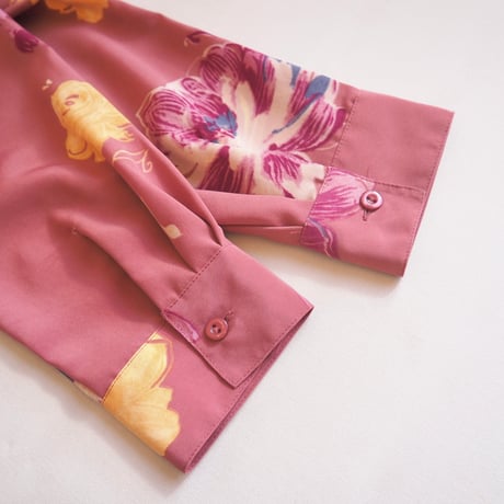 "Tradition" bowtie floral blouse