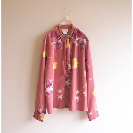 "Tradition" bowtie floral blouse