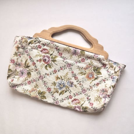 vintage wood handle tapestry bag