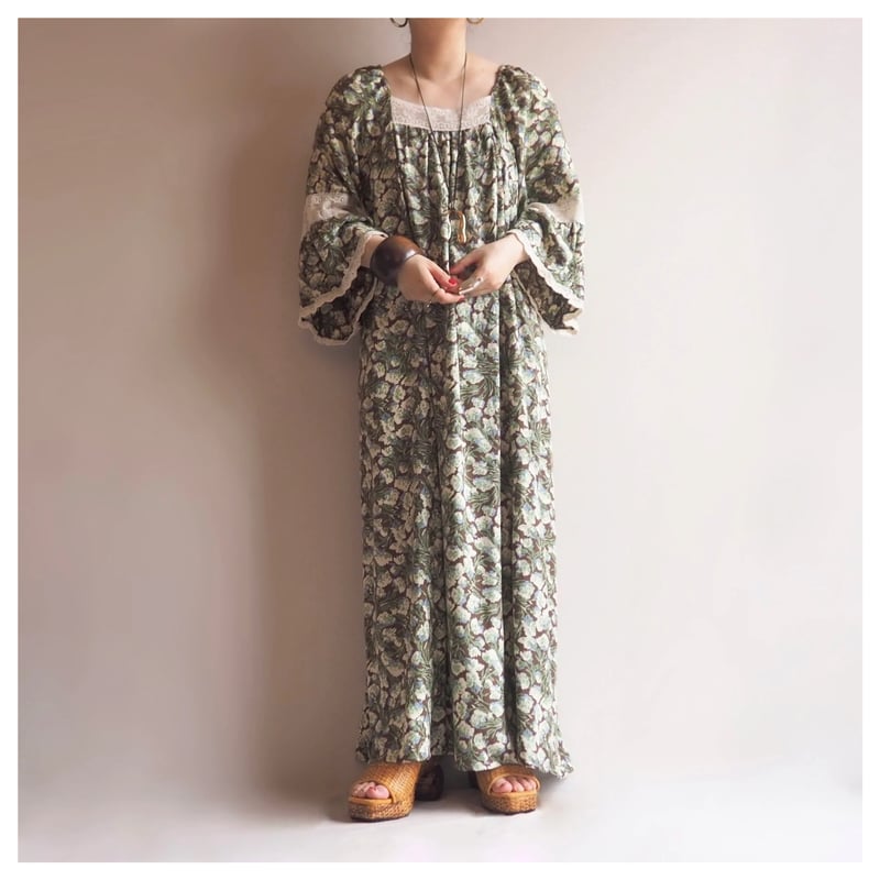 ヴィンテージ　別珍　真紅　ローブ　アンティーク 60〜70s 