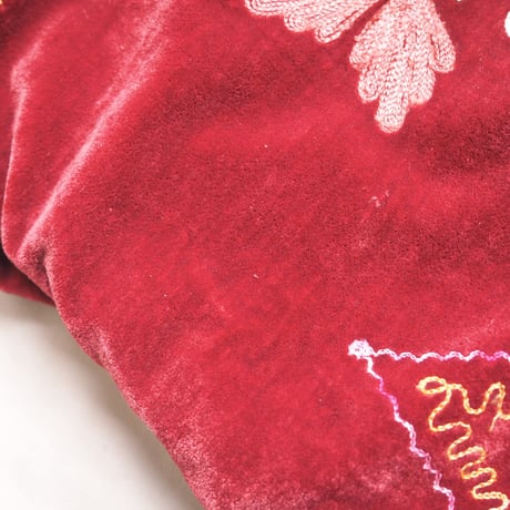 vintage suzani embroidered robe