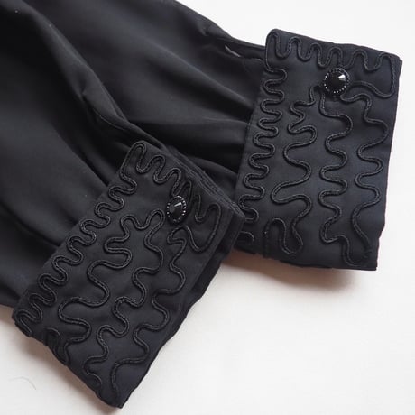 "Claudia Richard" embroidered design semi sheer blouse