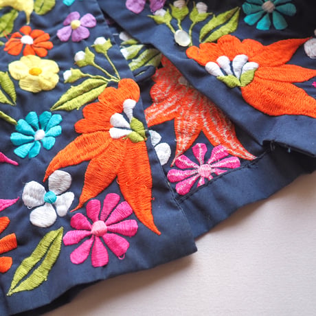 70s〜 floral embroidered jacket