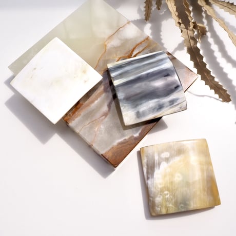 KOST KAMM square barrette