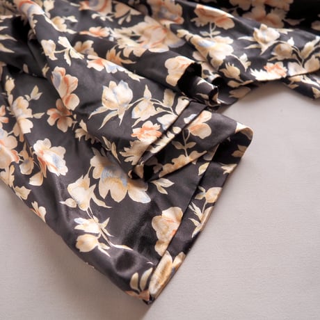 "MARK OF SYDNEY" floral satin midi dress