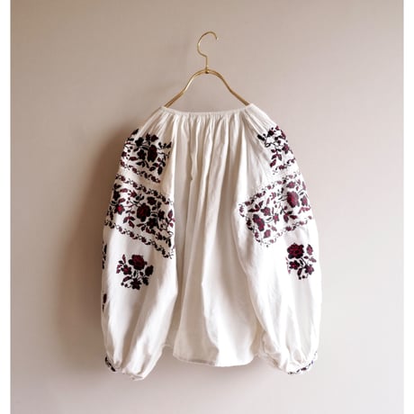 vintage ukrainian embroidered blouse