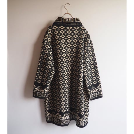 "Alpaci" geometric knit coat