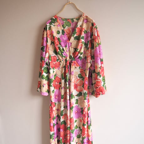 70s flare sleeve floral maxi dress