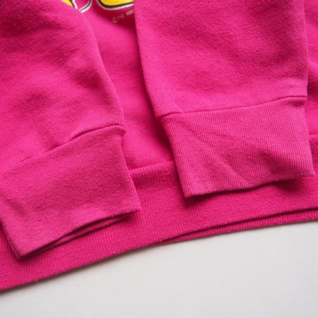 90s "Velva Sheen" mickey print sweatshirt  (magenta)